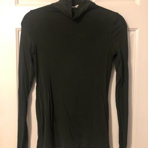 Carlisle long sleeve turtle neck
